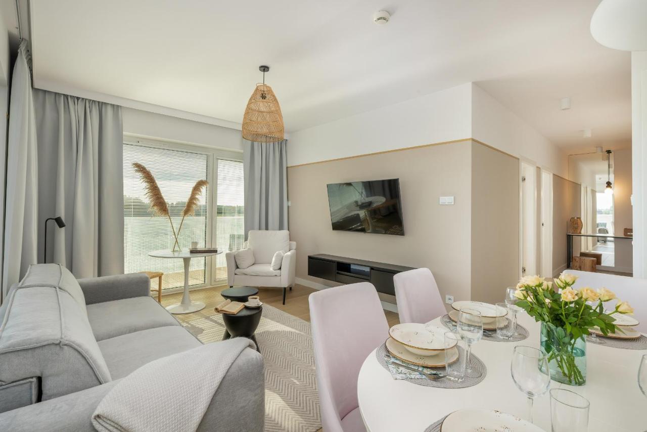 Family Apartment With Gym And Swimming Pool By Renters Prestige Kolobrzeg Ngoại thất bức ảnh