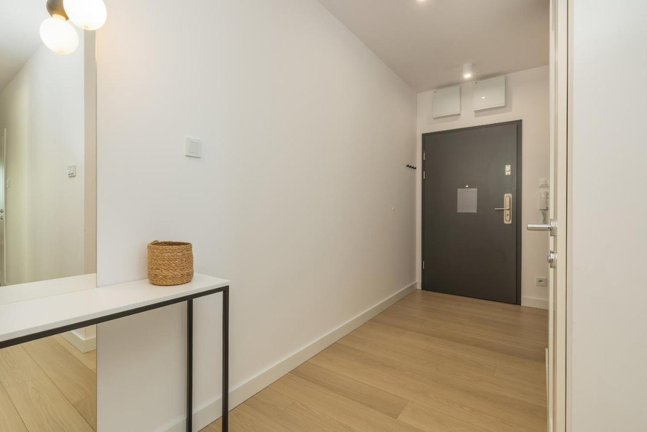 Family Apartment With Gym And Swimming Pool By Renters Prestige Kolobrzeg Ngoại thất bức ảnh